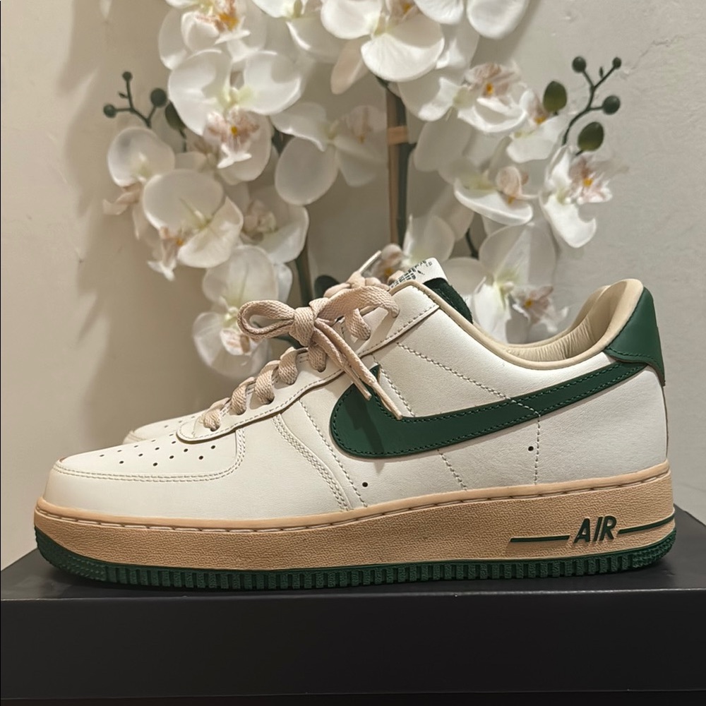 Womens Green and Cream Nike Sneakers